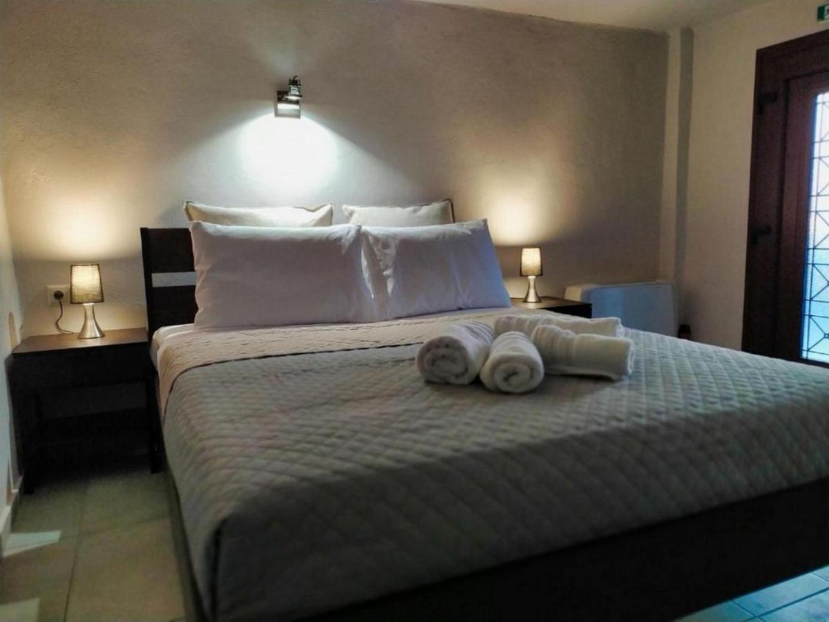 Guesthouse Kastelia Kalampáka Ngoại thất bức ảnh