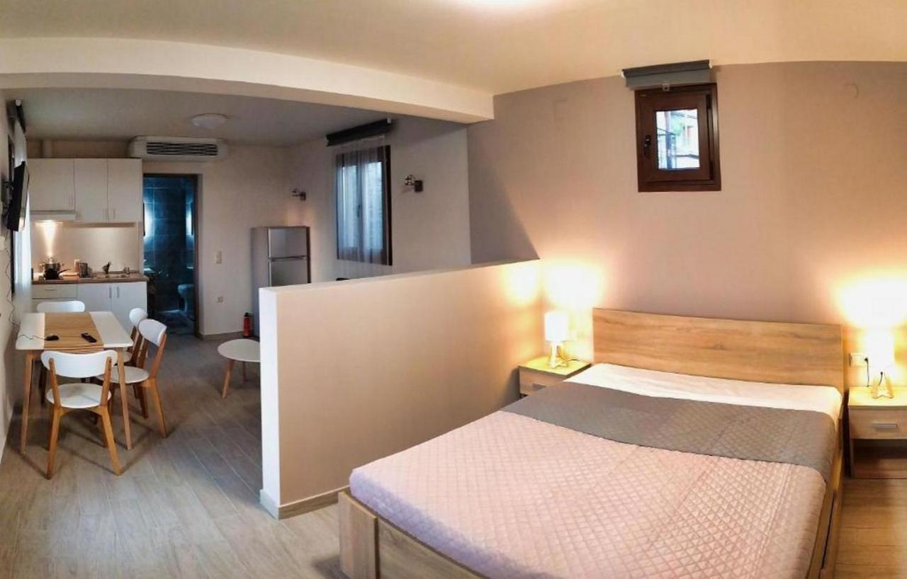 Guesthouse Kastelia Kalampáka Ngoại thất bức ảnh