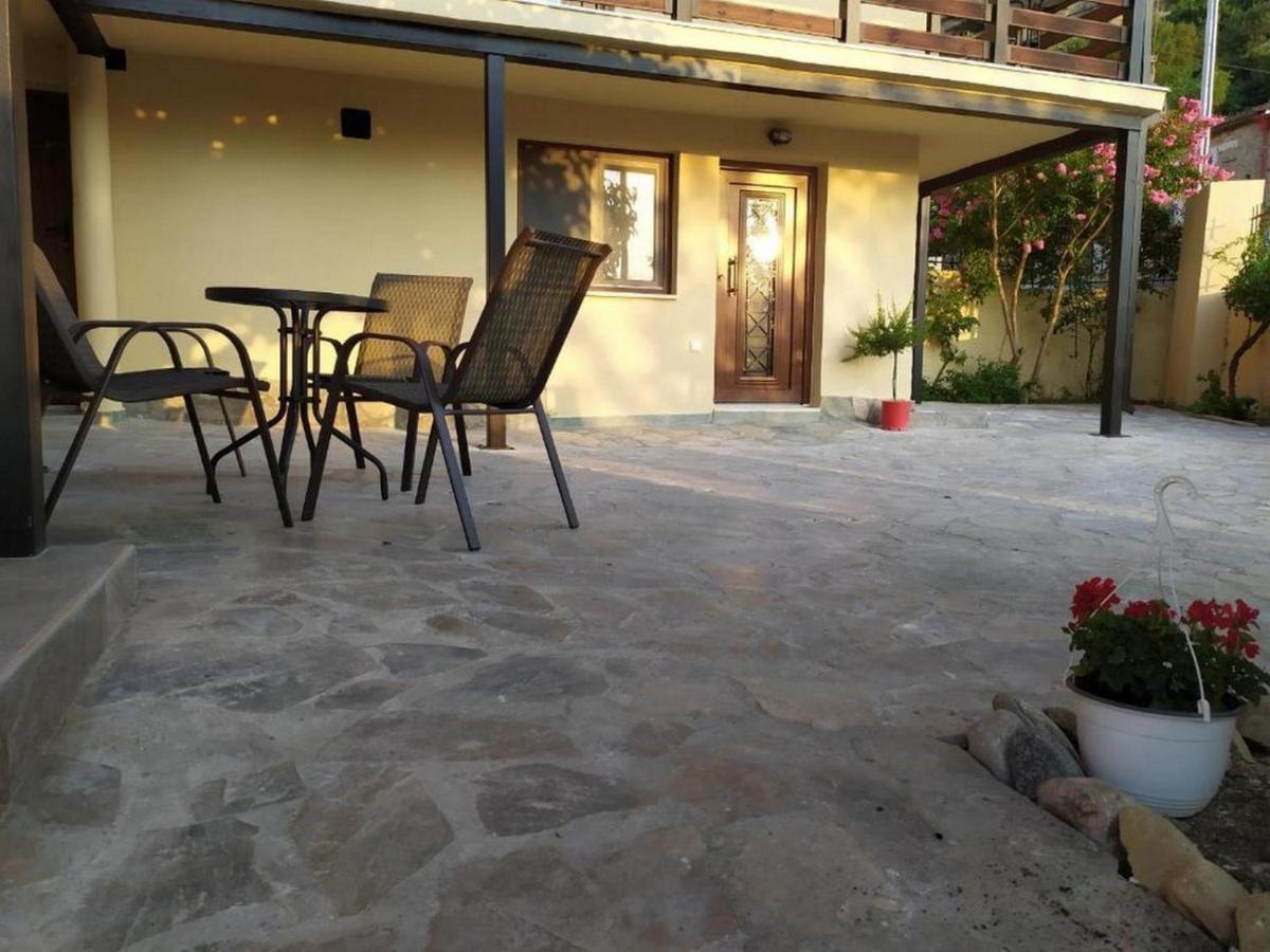 Guesthouse Kastelia Kalampáka Ngoại thất bức ảnh